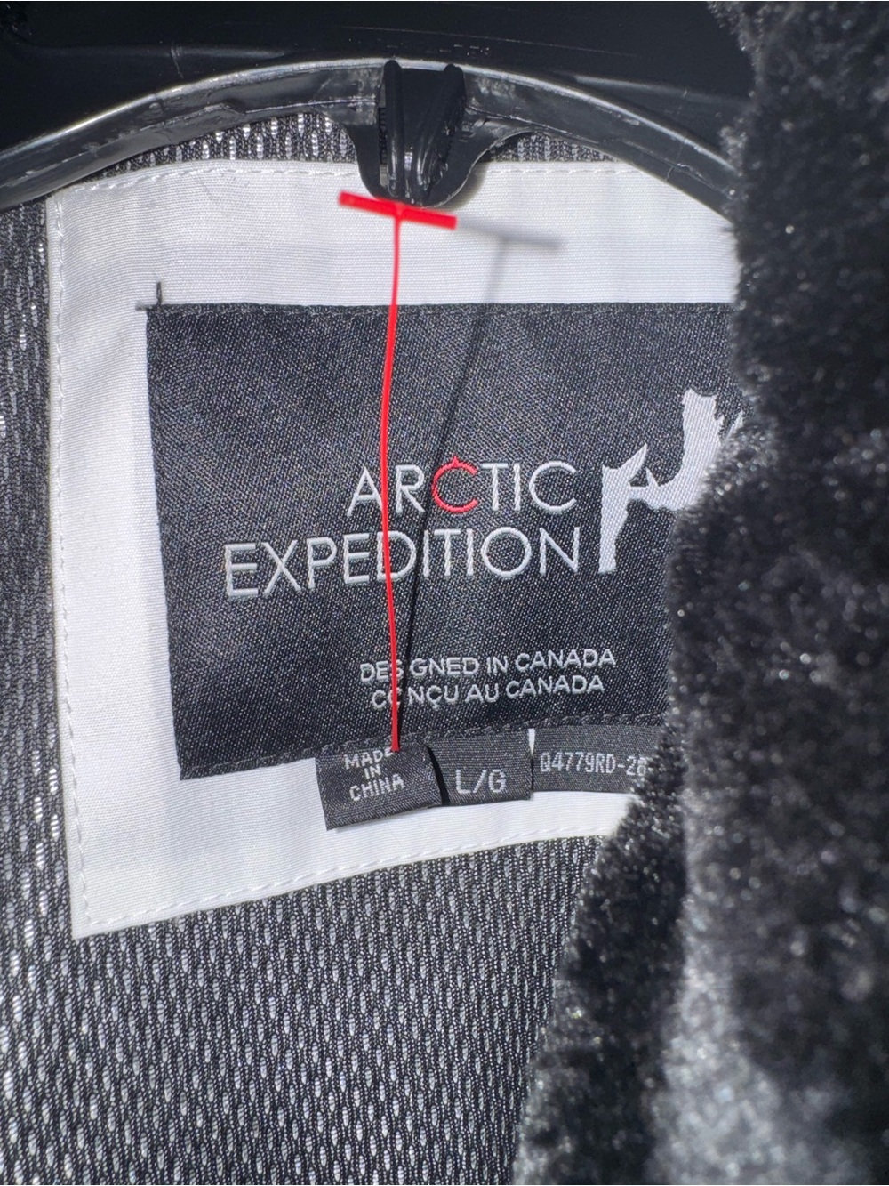 Arctic Expedition Men's Black Ski & Snow Jacket - L/G